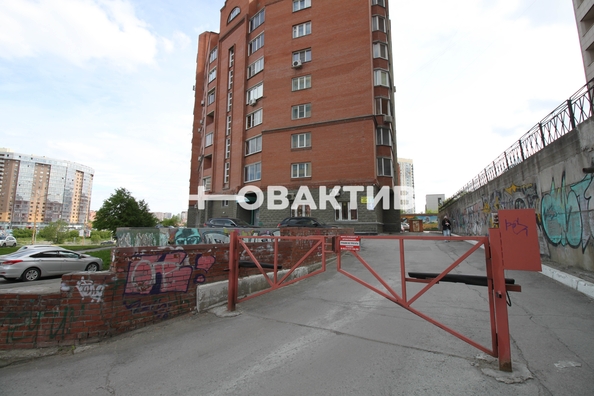 
   Продам 3-комнатную, 85.1 м², Семьи Шамшиных ул, 4

. Фото 21.