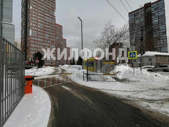 
   Продам 2-комнатную, 60 м², Ясный Берег ул, 16

. Фото 21.