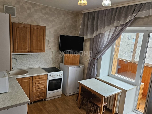 
   Продам 2-комнатную, 69.8 м², Микрорайон тер, 33

. Фото 7.