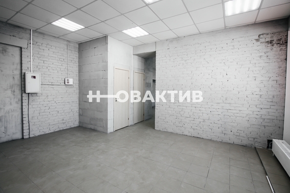 
   Сдам помещение свободного назначения, 76 м², Молодежи б-р, 15

. Фото 28.