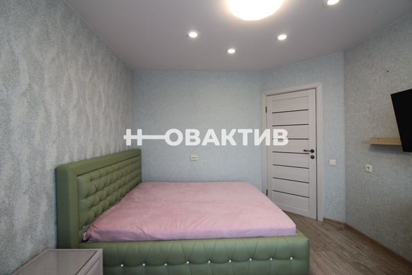 
   Продам 2-комнатную, 59.2 м², Междуреченская ул, 1/2

. Фото 2.