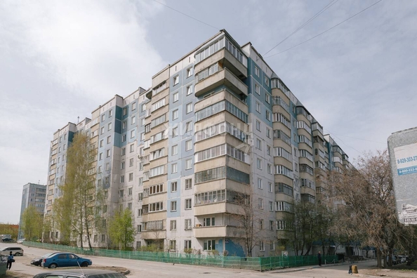 
   Продам 4-комнатную, 76.3 м², Лазурная ул, 22

. Фото 15.