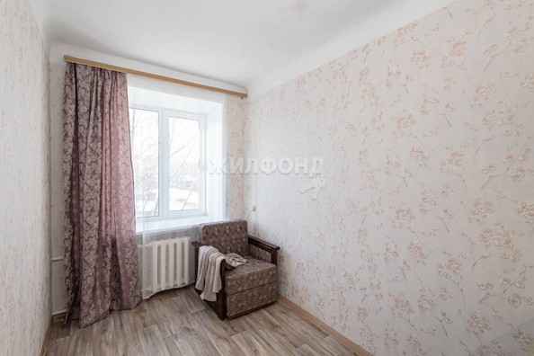 
   Продам студию, 11.4 м², Серафимовича ул, 1/1

. Фото 1.