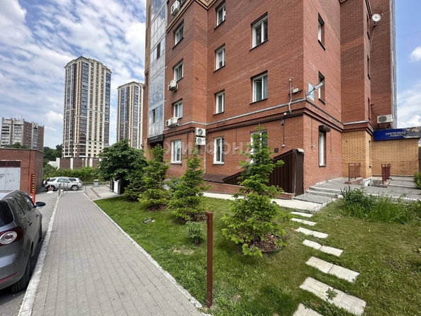 
   Продам 3-комнатную, 77.1 м², Кавалерийская ул, 9

. Фото 19.