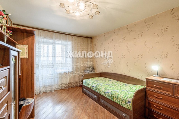 
   Продам 3-комнатную, 81.2 м², Стартовая ул, 1

. Фото 20.