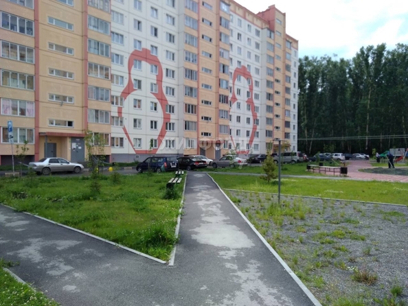 
   Продам студию, 27 м², Петухова ул, 166

. Фото 27.