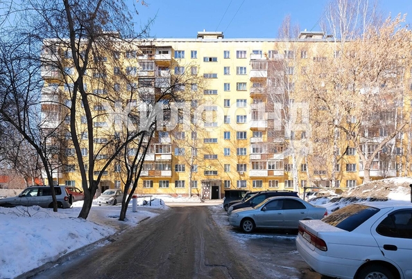 
   Продам 2-комнатную, 42.8 м², Зорге ул, 129/1

. Фото 3.