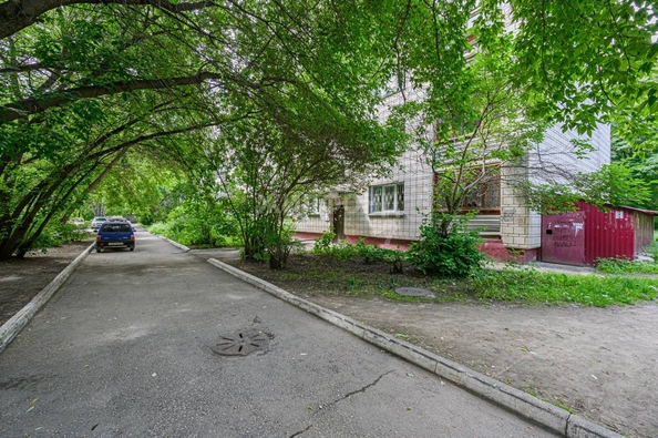 
   Продам 2-комнатную, 49.4 м², Героев Труда ул, 20

. Фото 13.