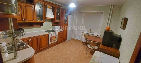 
   Продам 3-комнатную, 73.5 м², Михаила Немыткина ул, 5

. Фото 3.