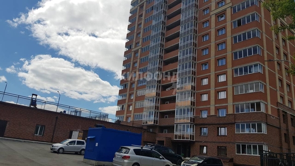 
   Продам 1-комнатную, 36.19 м², Героев Революции ул, 72

. Фото 16.