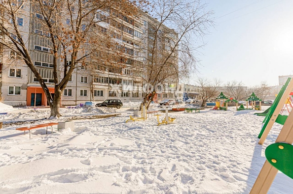 
   Продам 1-комнатную, 29.6 м², Связистов ул, 139

. Фото 4.