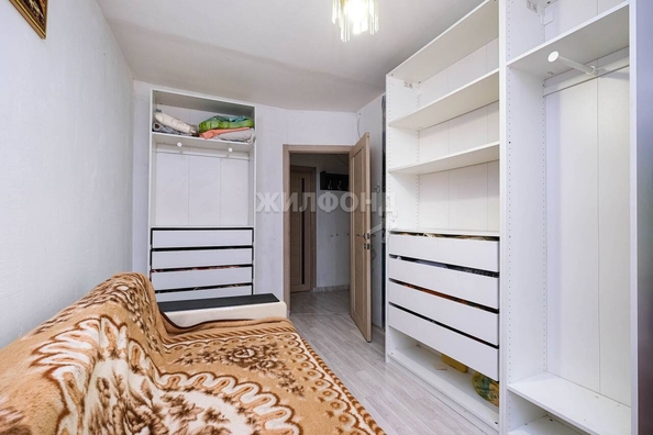 
   Продам 3-комнатную, 57.3 м², Палласа ул, 2/2

. Фото 4.