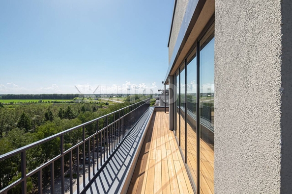 
  Продается 3-комн. квартира, 106.4 м², 3-й микрорайон, д. 1
. Фото 3.