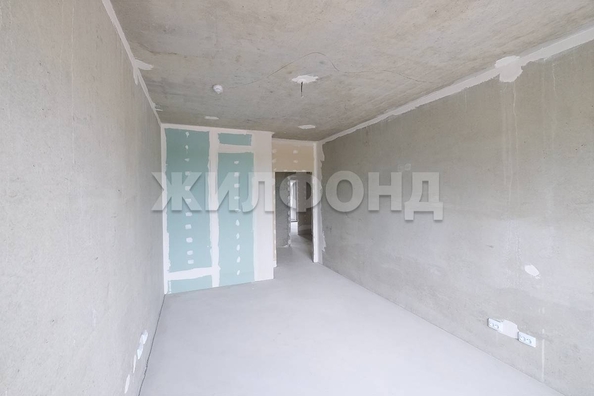 
   Продам 3-комнатную, 66.1 м², 3-й микрорайон, 25/1

. Фото 8.