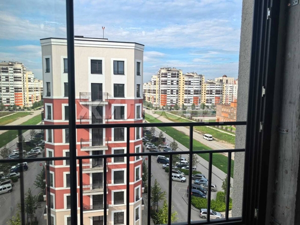 
  Продается 3-комн. квартира, 79 м², 3-й микрорайон, д. 1
. Фото 13.