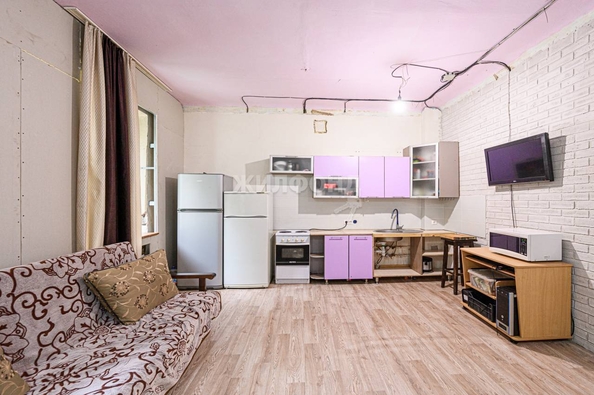 
   Продам 2-комнатную, 55.5 м², Мира ул, 34а

. Фото 2.