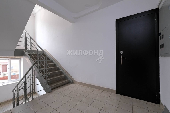 
   Продам 2-комнатную, 50.3 м², Венская ул, 19

. Фото 23.