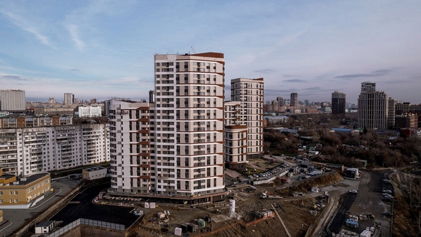 
   Продам 4-комнатную, 93.85 м², Беринг, дом 2

. Фото 3.