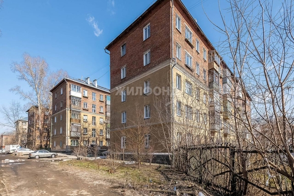 
   Продам 2-комнатную, 42.3 м², Республиканская ул, 7а

. Фото 4.