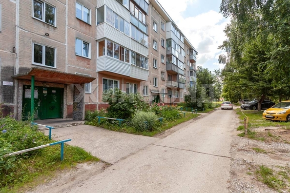 
   Продам 2-комнатную, 43.7 м², Микрорайон ул, 17

. Фото 8.
