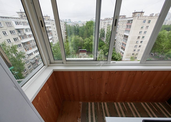 
   Продам 3-комнатную, 59.8 м², Бориса Богаткова ул, 199

. Фото 19.