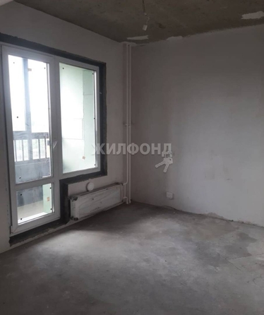 
   Продам 1-комнатную, 32.2 м², Рельефная ул, 106/3

. Фото 2.