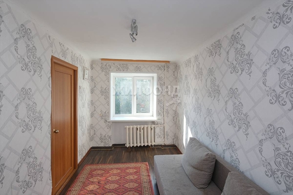 
   Продам 2-комнатную, 40.4 м², Новогодняя ул, 17

. Фото 3.