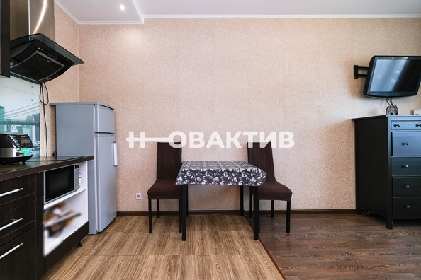 
   Продам 1-комнатную, 36 м², Ясный Берег ул, 6

. Фото 2.