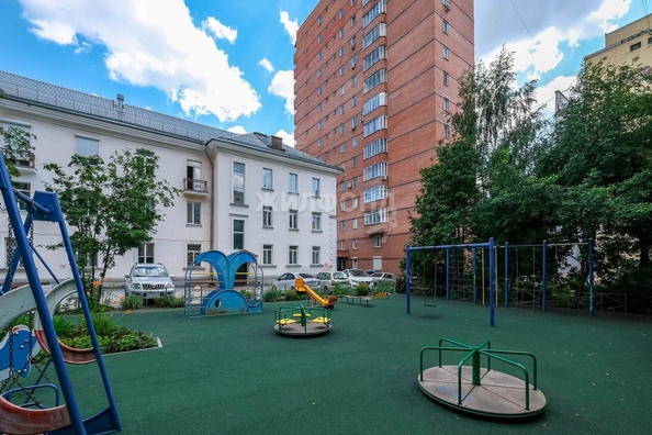 
   Продам 5-комнатную, 186.9 м², Октябрьская ул, 81

. Фото 28.