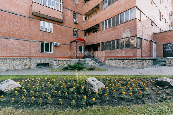 
   Продам 5-комнатную, 186.9 м², Октябрьская ул, 81

. Фото 30.