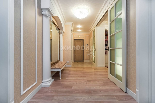 
   Продам 3-комнатную, 90.6 м², Стартовая ул, 1

. Фото 1.