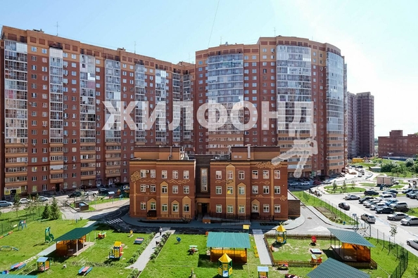 
   Продам 3-комнатную, 90.6 м², Стартовая ул, 1

. Фото 44.