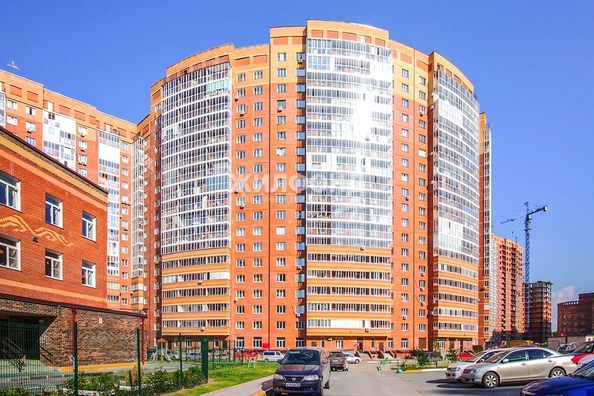 
   Продам 3-комнатную, 90.6 м², Стартовая ул, 1

. Фото 61.