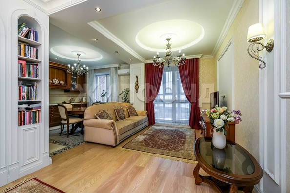 
   Продам 3-комнатную, 90.6 м², Стартовая ул, 1

. Фото 2.
