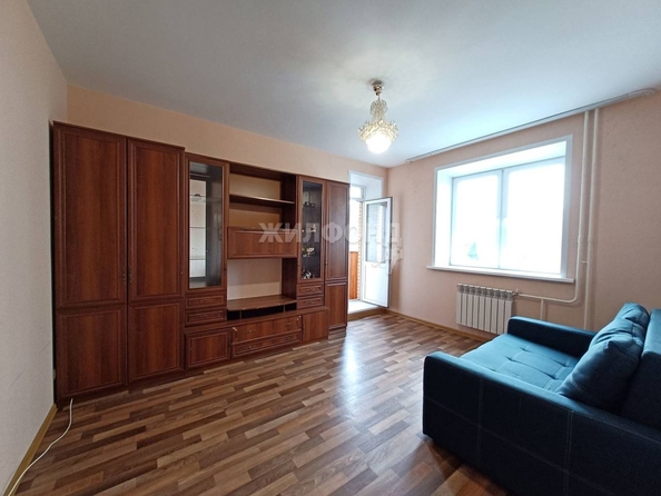 
   Продам 2-комнатную, 45 м², Добролюбова ул, 231

. Фото 2.