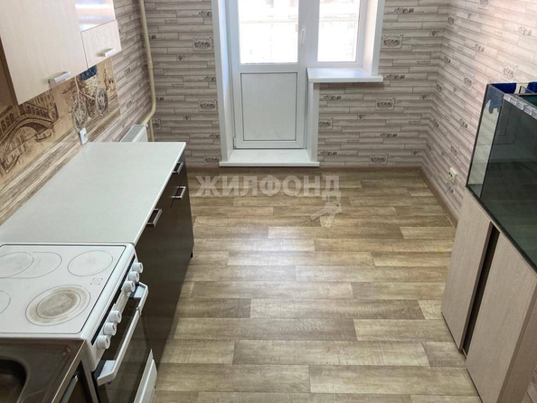 
   Продам 1-комнатную, 36.9 м², Плановая ул, 52

. Фото 3.