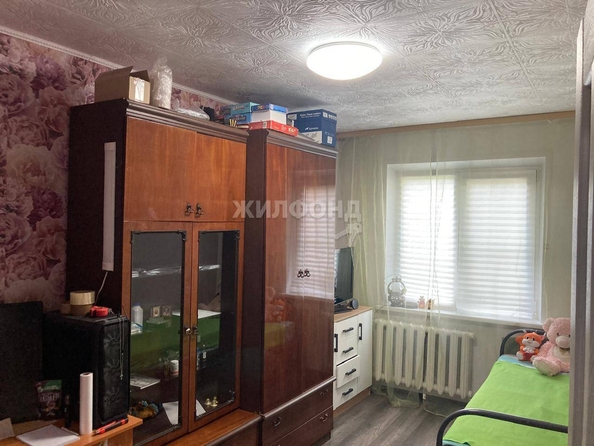 
   Продам 2-комнатную, 43 м², Петухова ул, 132

. Фото 4.