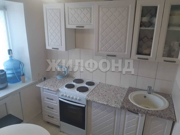 
   Продам 2-комнатную, 40.9 м², Богдана Хмельницкого ул, 4

. Фото 4.