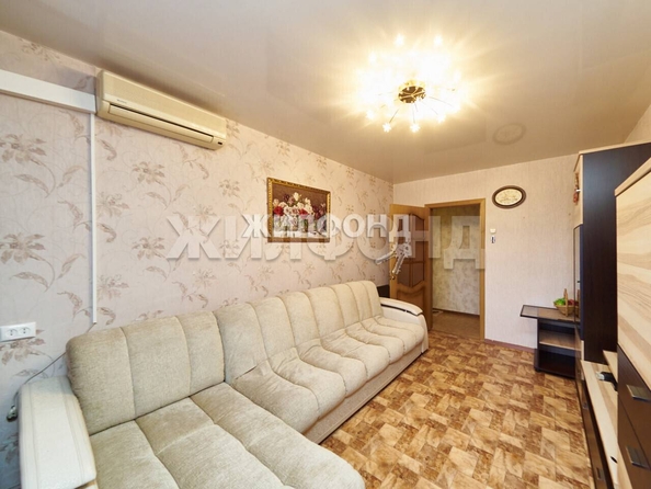 
   Продам 3-комнатную, 55.2 м², Богдана Хмельницкого ул, 6

. Фото 2.