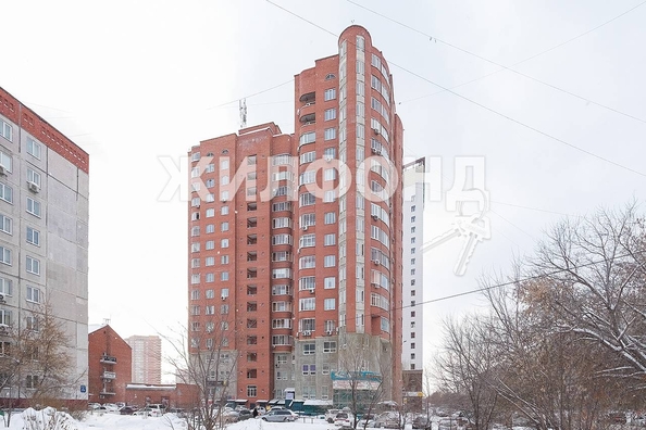 
   Продам 3-комнатную, 109.4 м², Дуси Ковальчук ул, 252

. Фото 5.