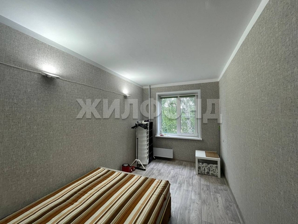 
   Продам комнату, 10.2 м², Невельского ул, 85

. Фото 1.