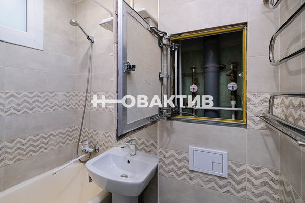 
   Продам 3-комнатную, 57.7 м², Блюхера ул, 37

. Фото 21.