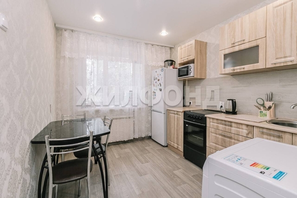 
   Продам 1-комнатную, 35.1 м², Добролюбова ул, 154/1

. Фото 9.