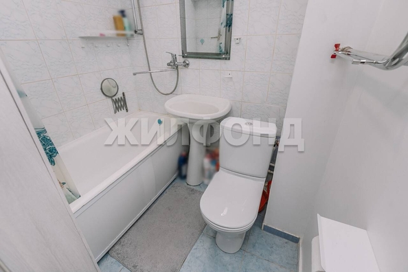 
   Продам 1-комнатную, 35.1 м², Добролюбова ул, 154/1

. Фото 16.