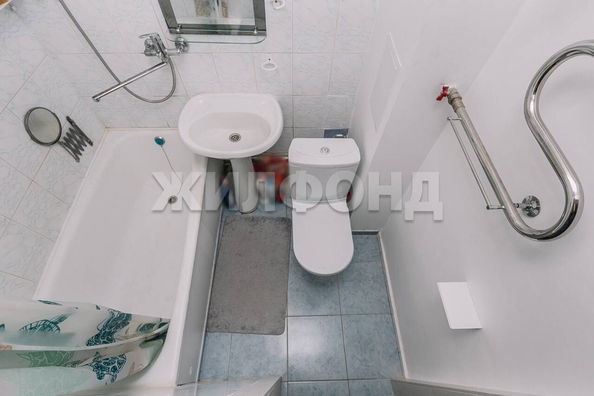 
   Продам 1-комнатную, 35.1 м², Добролюбова ул, 154/1

. Фото 17.
