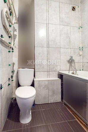 
   Продам 1-комнатную, 20.9 м², Боровая ул, 96

. Фото 10.