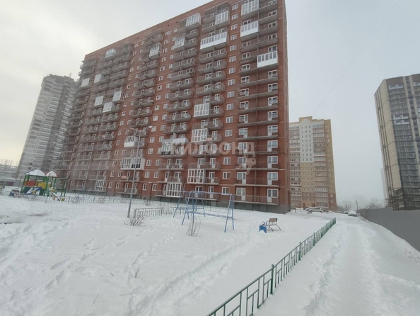 
   Продам 2-комнатную, 50.8 м², Закаменский мкр, 12

. Фото 14.