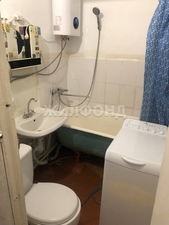 
   Продам 2-комнатную, 42.5 м², Фурманова ул, 10

. Фото 9.