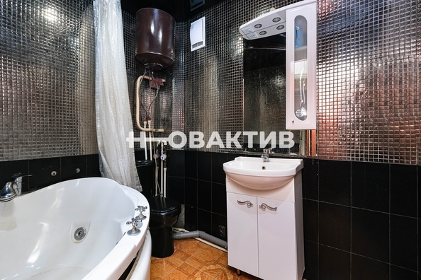 
   Продам 3-комнатную, 62.1 м², Гусинобродское ш, 25

. Фото 4.