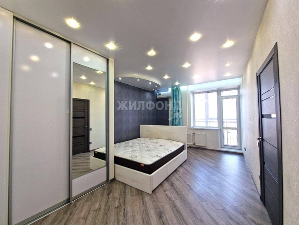 
   Продам 2-комнатную, 55.9 м², Михаила Кулагина ул, 35

. Фото 1.